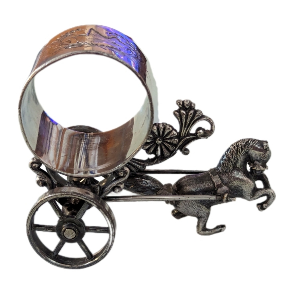 Antique Napkin Ring - Horse & Carriage